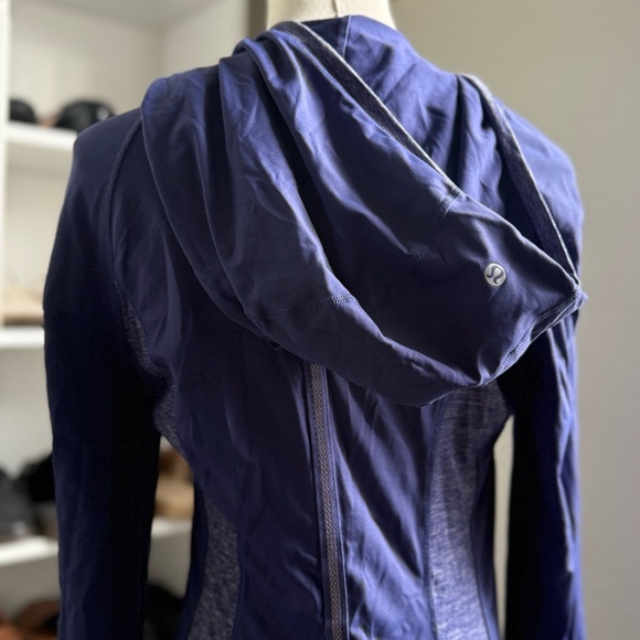 NWOT Lululemon Run For Your Life Cross Train Pullover Purple Hoodie Size 8 - Picture 5 of 11